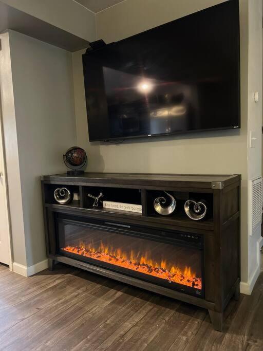 Cozy Nest: Where Love Blossoms Nashville Bagian luar foto